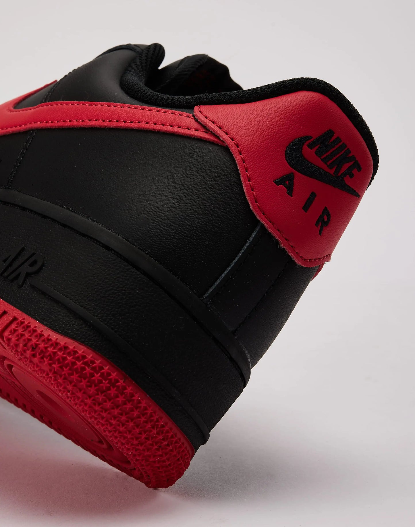 Mens Nike Air Force 1 Low '07